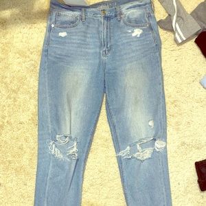 American Eagle Ripped Mom Jeans